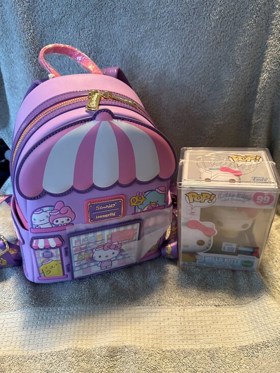 NYCC Limited Edition Sanrio Hello Kitty & Friends Bakery Pop! and Bag Bundle main image 8